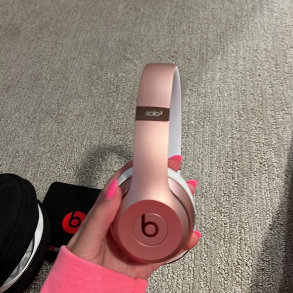 BEATS - Picture 3 of 5